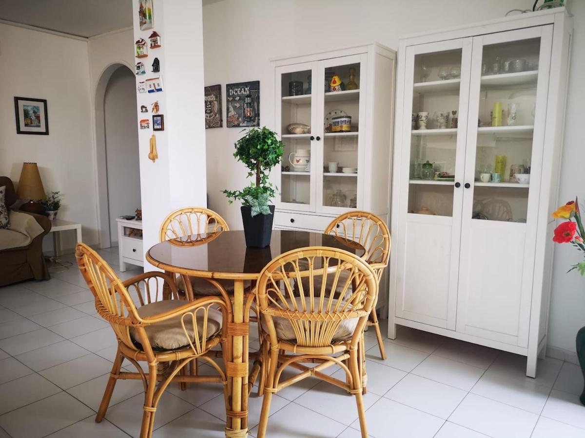 Caparica Lounge & Terrace Apartment